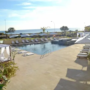 E-hotel Larnaca & 4*, פרבוליה קפריסין
