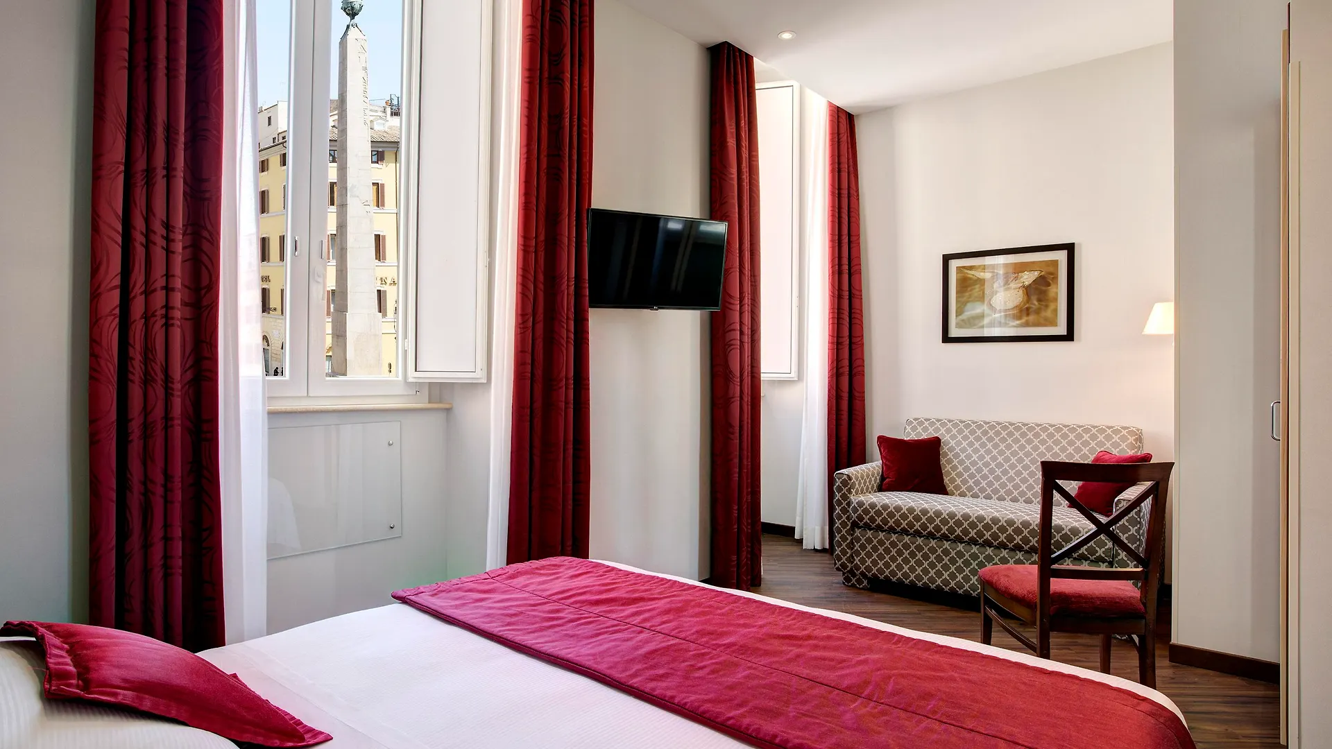 רומא Hotel Nazionale 4*,  איטליה